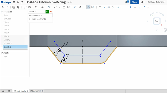 OnShape's sketching environment, showing the Offset tool with an arrow that responds to dragging. 