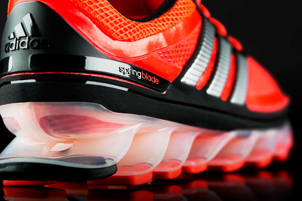 Collaboration and SIMULIA simulation software helped adidas develop the Springblade running shoe.